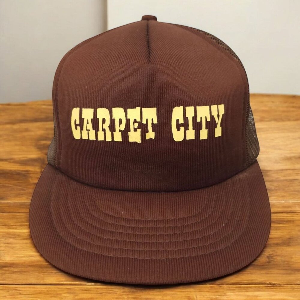 Carpet City Mesh Snapback Cap Vintage 90s Trucker Logo Baseball Foam Hat Kap II